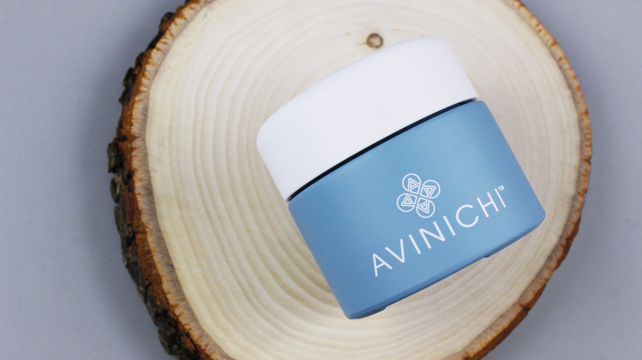 Avinivhi face product