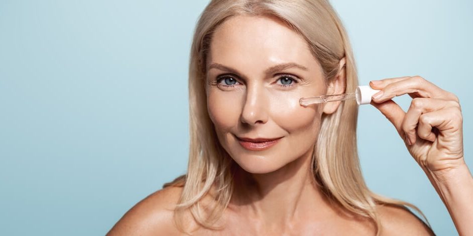 woman face serum