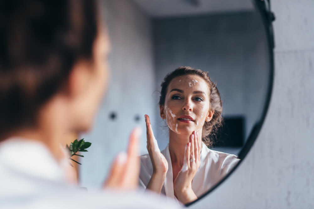 woman exfoliating