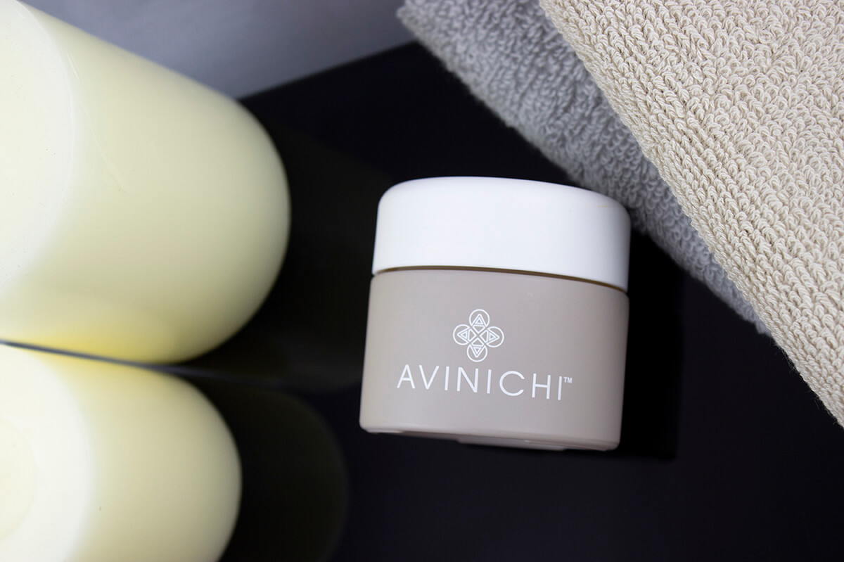 avinichi night cream